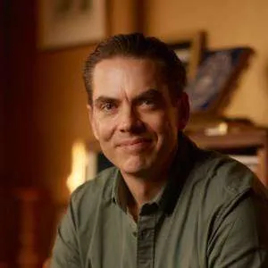 JW Wiseman, Founder at Curious Elixirs